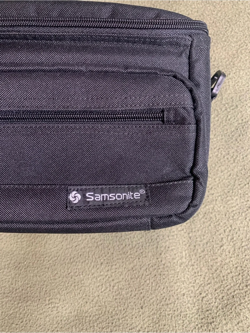 New Samsonite black padded camera/camcorder bag. Approx 9.5” x 6.5” x 4”
